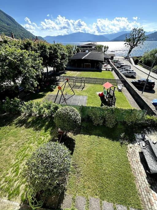 Lilly Del Lago Maggiore Castelveccana Esterno foto